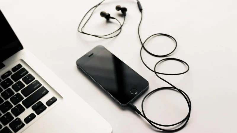 (Black) TWS Wireless Single Earphone bluetooth 5.0 Touch Control In-Ear Earbud with Charging Box for Sports Car Office
