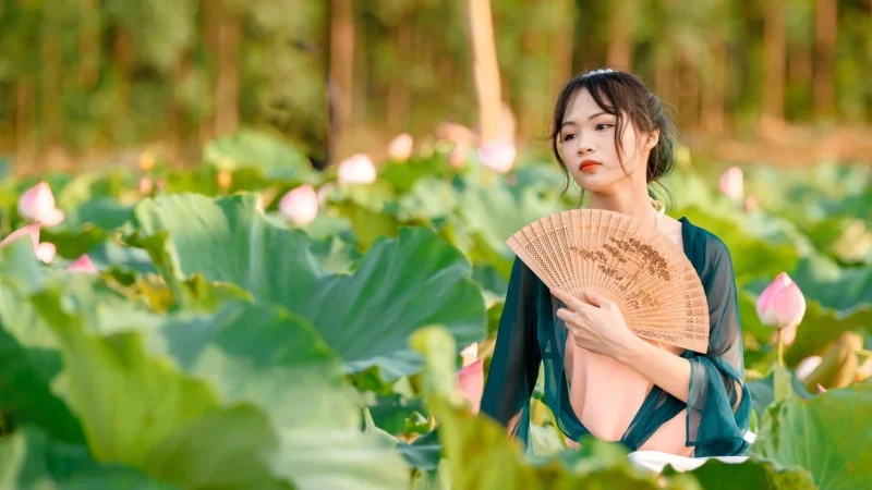 Creative Mini Double Hole Fan Without Leaf Cooling Fan Quiet Fragrance Portable USB Desktop Small Fan-Green