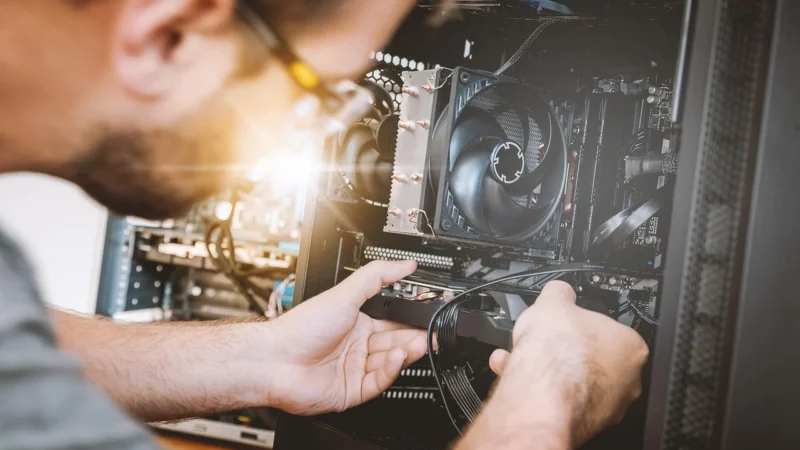 Electronic HP Care Pack Pick-Up and Return Service – Extended service agreement – parts and labour (for 1/1/x warranty)